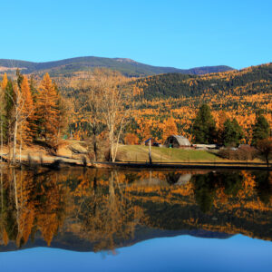 4013 Autumn Country Life