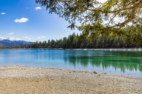 2052 Norbury Lake